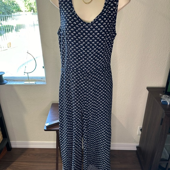 Max Studio Pants - MAX STUDIO Jumpsuit Navy blue & tiny white flowers. Sleeveless, V neck with belt